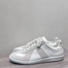 圖片 Maison Margiela Replica 灰白麂皮拼接德訓鞋