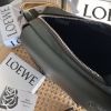 圖片 LOEWE MILITARY XS軍綠色柔軟光滑小牛皮郵差包