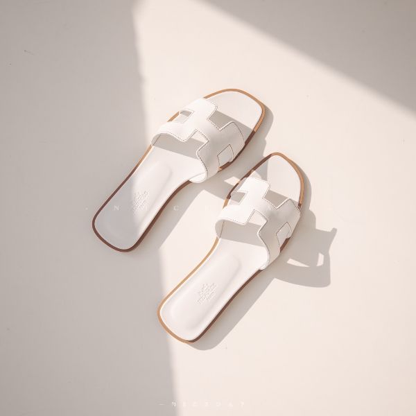 圖片 NICEDAY 精品 HERMES 愛馬仕 H拖鞋 白色 
