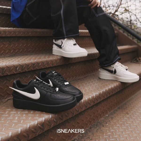 圖片 iSNEAKERS｜AMBUSH x Nike Air Force 1 "Black / Phantom" " 黑 DV3464-001米白色 DV3464-002