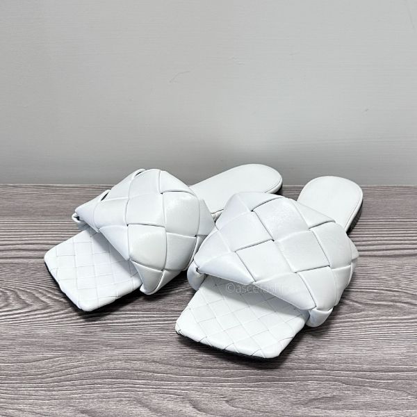 圖片 Bottega Veneta 白色皮革編織拖鞋