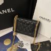 圖片 CHANEL 23S 黑金山茶花金球 WOC