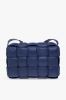 圖片 Bottega Veneta 591970 BV Padded Cassette 小羊皮包 深海藍﻿ 配金色鎖扣