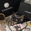 圖片 CHANEL 23S 金幣垂吊羊皮口蓋包