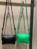 圖片 Bottega Veneta 723547 迷你 Loop 相機包  鸚鵡綠