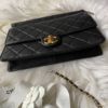 圖片 Chanel 2019春夏黑金菱格珍珠包