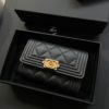 圖片 Chanel 黑金荔枝boy經典卡包