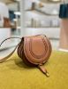 圖片 Chloe Mini Marcie 迷你粒面小牛皮鈴鼓包 焦糖色