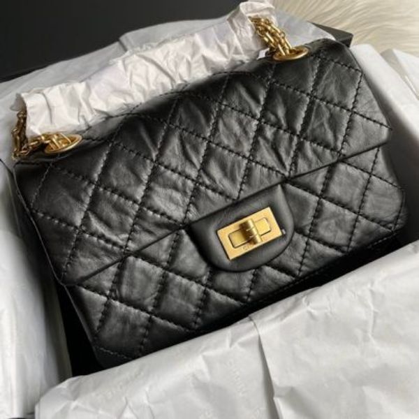圖片 Chanel黑金牛皮復刻mini 2.55
