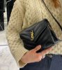圖片 【現貨在台 】SAINT LAURENT YSL LOULOU TOY V字縫線仿舊金色LOGO小牛皮斜背包