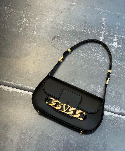圖片 Valentino VLogo小牛皮鏈條肩背包 黑色