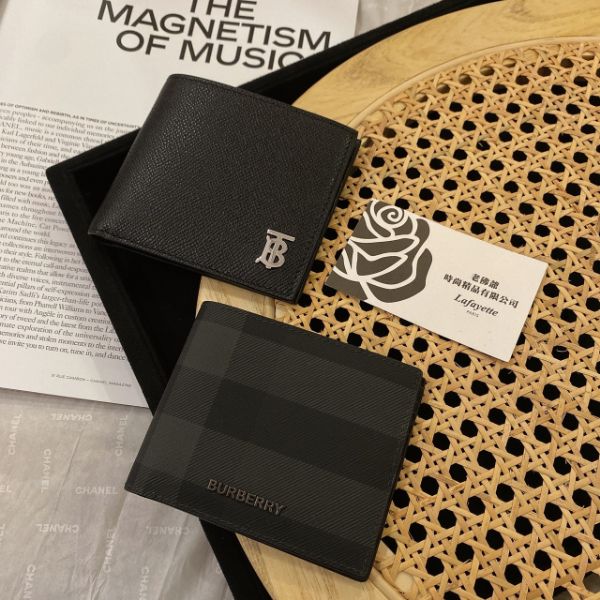 圖片 BURBERRY 菱格經典零錢袋男短夾