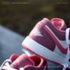 圖片 NICEDAY 現貨 Air Jordan 1 Low 草莓熊抱哥 喬丹 一代 低筒 大童款 553560-616