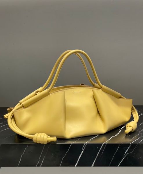 圖片 Loewe 亮面納帕小牛皮小款 Paseo 包 深奶油色