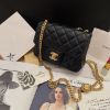 圖片 CHANEL 23S 黑金山茶花金球17CM
