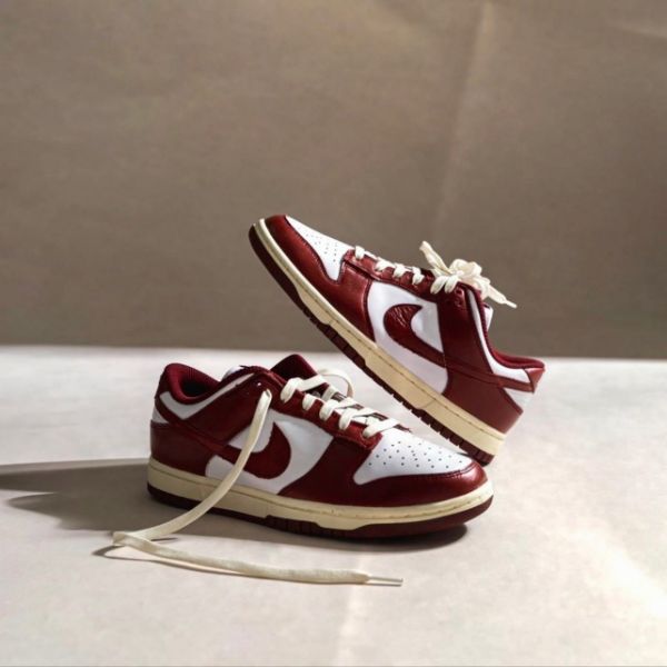 圖片 NICEDAY 代購 Nike Dunk Low 奶油 酒紅 復古 女款 男女尺寸 FJ4555-100