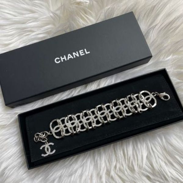 圖片 Chanel 滿logo水鑽手鍊