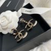 圖片  Chanel 雙c黑白琺瑯耳針