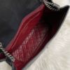 圖片 Chanel 深藍色銀釦荔枝皮孟買大包
