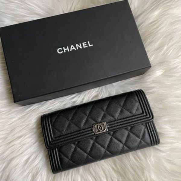 圖片 Chanel 黑銀荔枝boy信封長夾