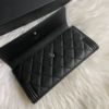 圖片 Chanel 黑銀荔枝boy信封長夾
