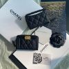 圖片 CHANEL BOY 荔枝牛皮黑色復古金釦拉鍊零錢包