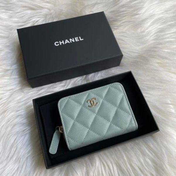 圖片 Chanel 莫蘭迪綠金荔枝拉鍊對開卡包