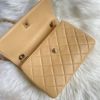 圖片 Chanel 奶茶色金釦trendy handle