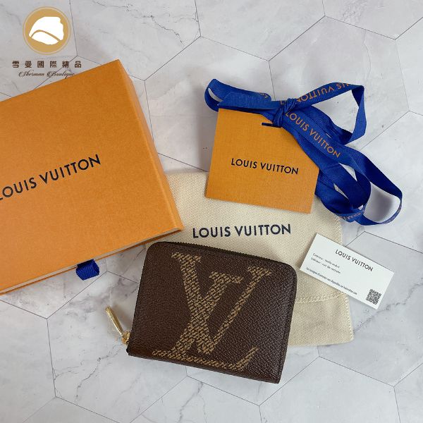 圖片 【雪曼國際精品】LV M69354 Giant Monogram塗層帆布LV大LOGO拉鏈零錢包，全新品／全配，晶片款