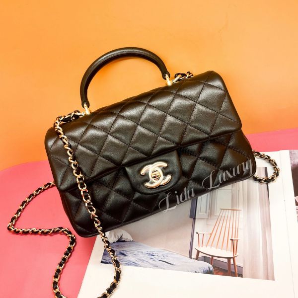 圖片 CHANEL 23P 黑色羊皮淡金釦 HANDLE CF20