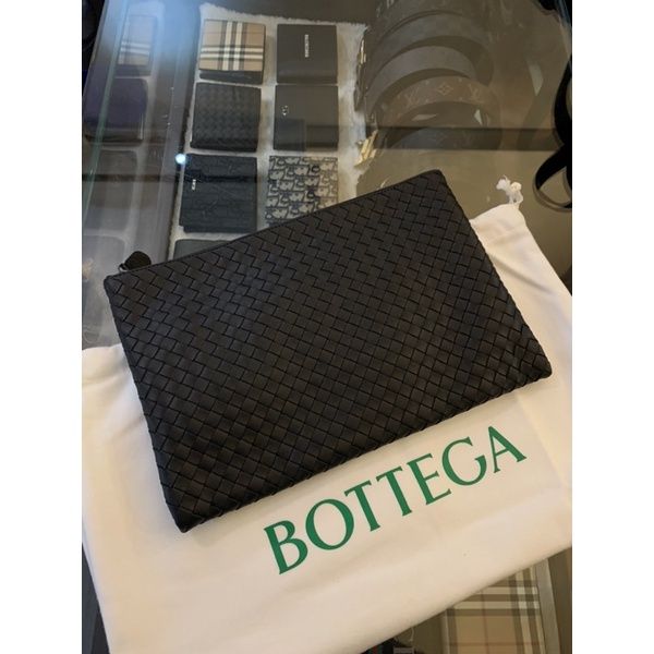 圖片 Limit精品✔️BV 經典 黑色編織設計 小格紋 內裏有夾層 黑色 手拿包