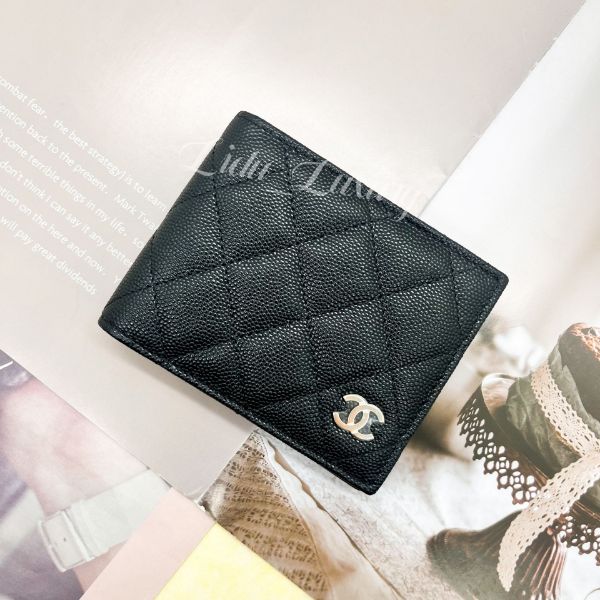圖片 CHANEL 黑色荔枝淡金釦 對開卡夾