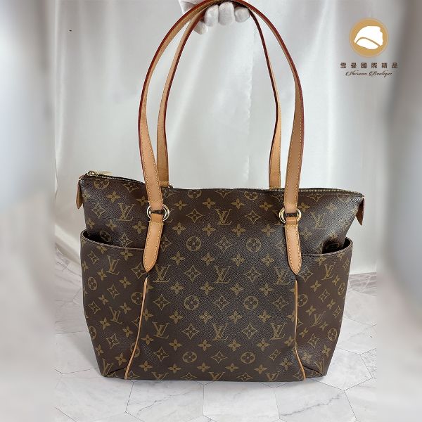 圖片 【雪曼國際精品】LV M41015 Totally MM 經典老花字紋兩側雙口袋肩背包、天心包，二手商品9成新