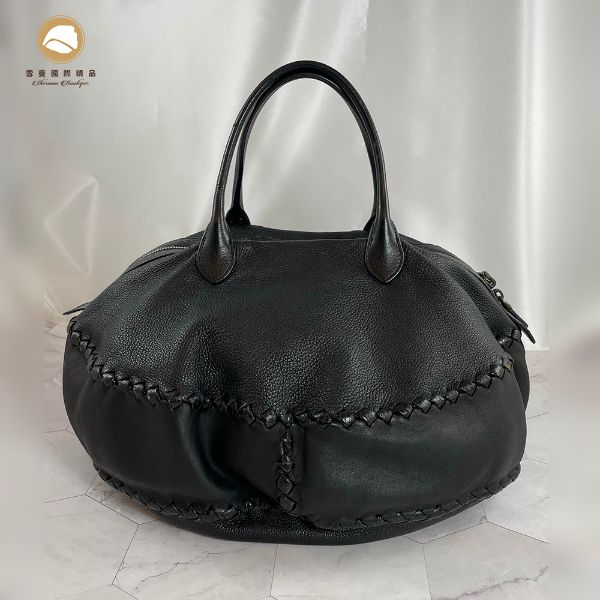 圖片 【雪曼國際精品】BV BOTTEGA VENETA 黑色牛皮保齡球包／空氣包～二手商品8成新
