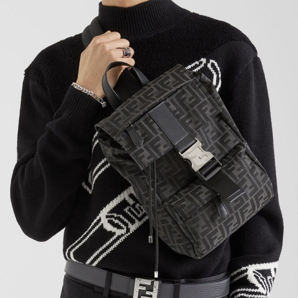 圖片 Fendi 7VZ067 Fendiness 小型款式背包 黑色