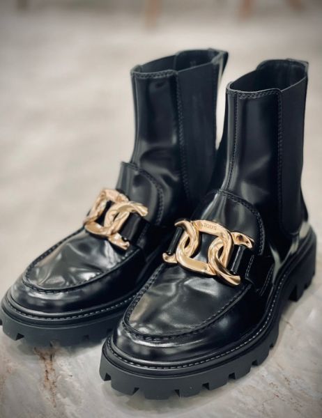 圖片 Tod's 女款 Kate 金屬鍊帶裝飾亮面牛皮切爾西靴 黑色 IT35/38/38.5/39//39.5/40