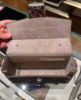 圖片 Fendi 7VA565 皮革和 FF 布料 Soft Trunk Baguette 貝貴包  棕色