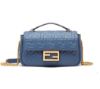 圖片 Fendi 8BR793 Baguette FF 立體浮雕小羊皮貝貴包  深藍色配金鏈