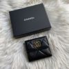 圖片 Chanel黑金編織19短夾