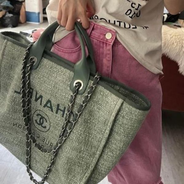 圖片 Chanel 抹茶綠銀釦手提肩背沙灘包