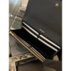 圖片 Limit精品✔️Balenciaga 巴黎世家 黑金立體logo設計 女生 扣子 對開長夾