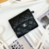 圖片 CHANEL 黑色荔枝銀釦三折短夾