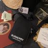 圖片 BURBERRY 印花尼龍手機包
