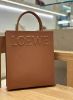圖片 2023新季品❥ LOEWE 光滑小牛皮 標準 A4 手提肩背包 Tote包 古銅色 男女皆適合