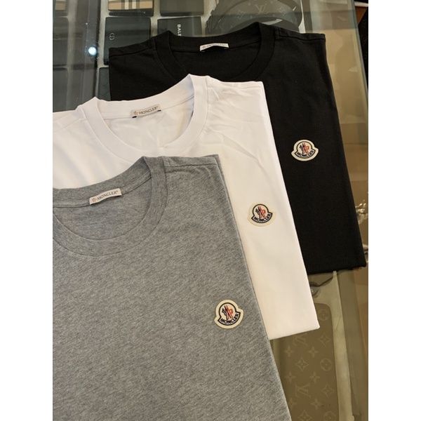 圖片 Limit精品✔️Moncler 經典 胸口logo設計 成人款 黑、白、灰 男生短袖T恤上衣 素t
