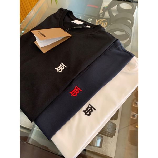 圖片 Limit精品✔️Burberry 經典刺繡戰馬TB 小logo設計素t短袖T恤 黑 白 深藍色