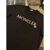 圖片 Limit精品✔️Moncler 經典 刺繡字母logo設計 黑色、白色短袖T恤上衣