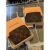 圖片 Louis Vuitton LV 經典 大LV標誌、花卉圖案 拉鍊零錢包