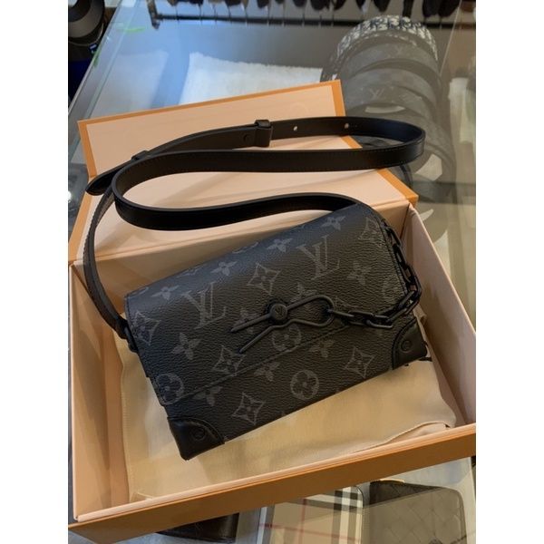 圖片 Louis Vuitton LV Steamer 經典 黑色老花設計 隨身側背包