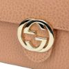 圖片 GUCCI 雙G GG Marmont 金屬雙G LOGO 牛皮按釦短夾 玫瑰米色  615525CAO0G2754